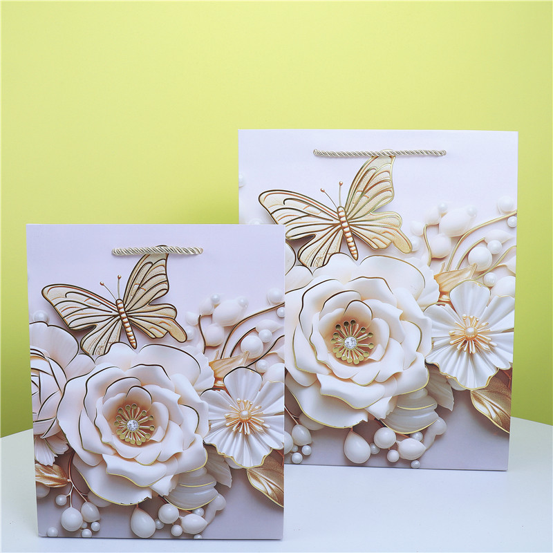 Fresh flowers paper shopping bag with silver-white card gift hand-held paper bag wholesale butterfly packaging bag wedding bag