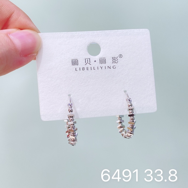 丽贝丽影丽银欧美时尚高级感素圈耳环2025新款爆款个性小众女耳圈|undefined