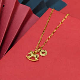 碎冰冰马上有钱项链女式轻奢高级感精致招财暴富马年饰品小众设计