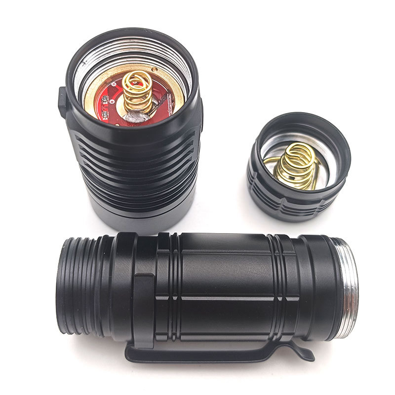 Nuevo transfronterizo personalizado 21700 linterna en un compartimento T40 linterna de luz fuerte enfoque fijo inundación al aire libre carga clip