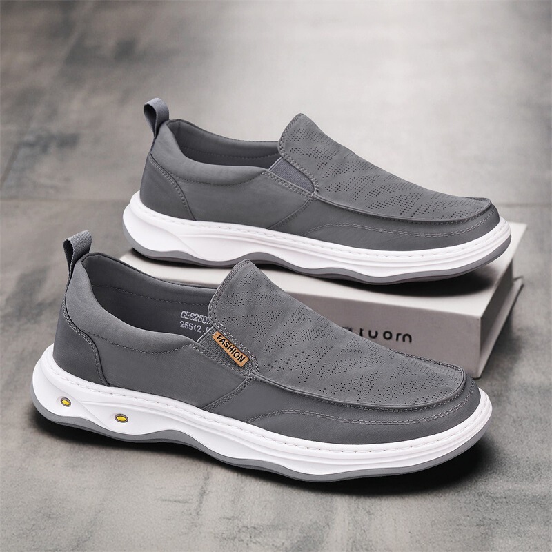 Canvas Men's Shoes, Summer Breathable Slip-On Work Shoes, Old Beijing Cloth Shoes, Men's Lazy Soft-Soled Black Sports Sneakers Canvas Men's Shoes, Summer Breathable Slip-On Work Shoes, Old Beijing Cloth Shoes, Men's Lazy Soft-Soled Black Sports Sneakers
