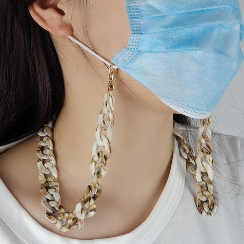 Cross-border European and American halter neck glasses chain anti-slip and anti-lost acrylic chain retro leopard print sexy jewelry accessories
