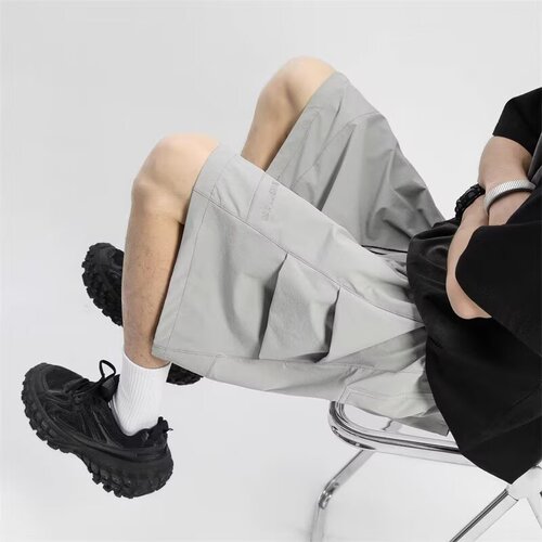 Men's Summer Trend Brand Loose Grey Athletic Five-Finger Beach Casual Shorts