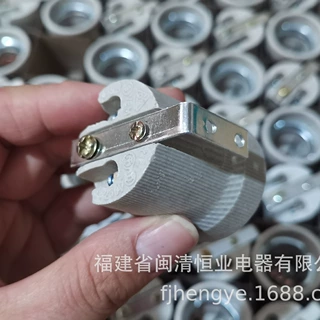 86^2. 照明电器用带L型向下2孔支架519陶瓷灯头灯座-样品