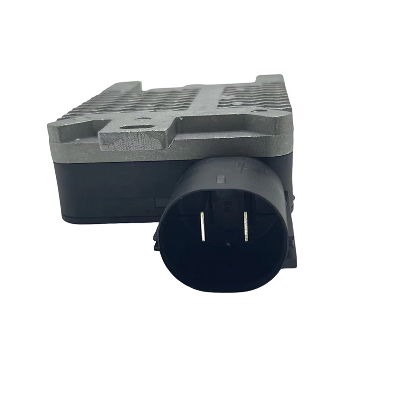 Applicable to Ford Focus radiator fan resistance electronic fan module 940002904 6W1Z8B658AC