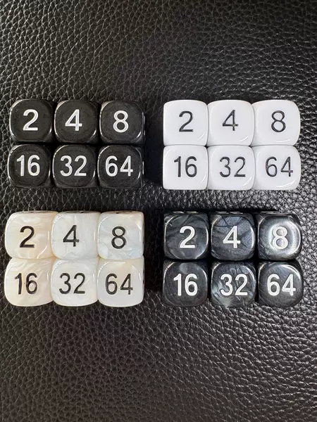 Rounded Corner Marble-Patterned 16mm Solid Color Black and White Dice Set for Board Games and Tabletop Role-Playing Games, with 2 Sets of Numbered Dice