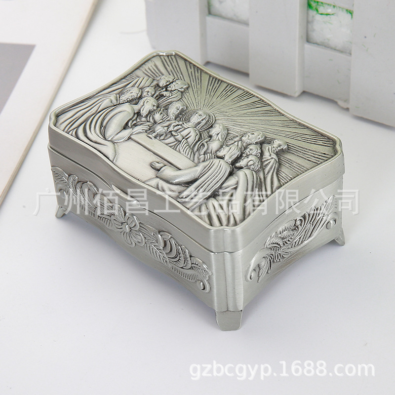 European and American jewelry box metal creative jewelry box desktop metal decoration ring storage retro packaging box cross-border