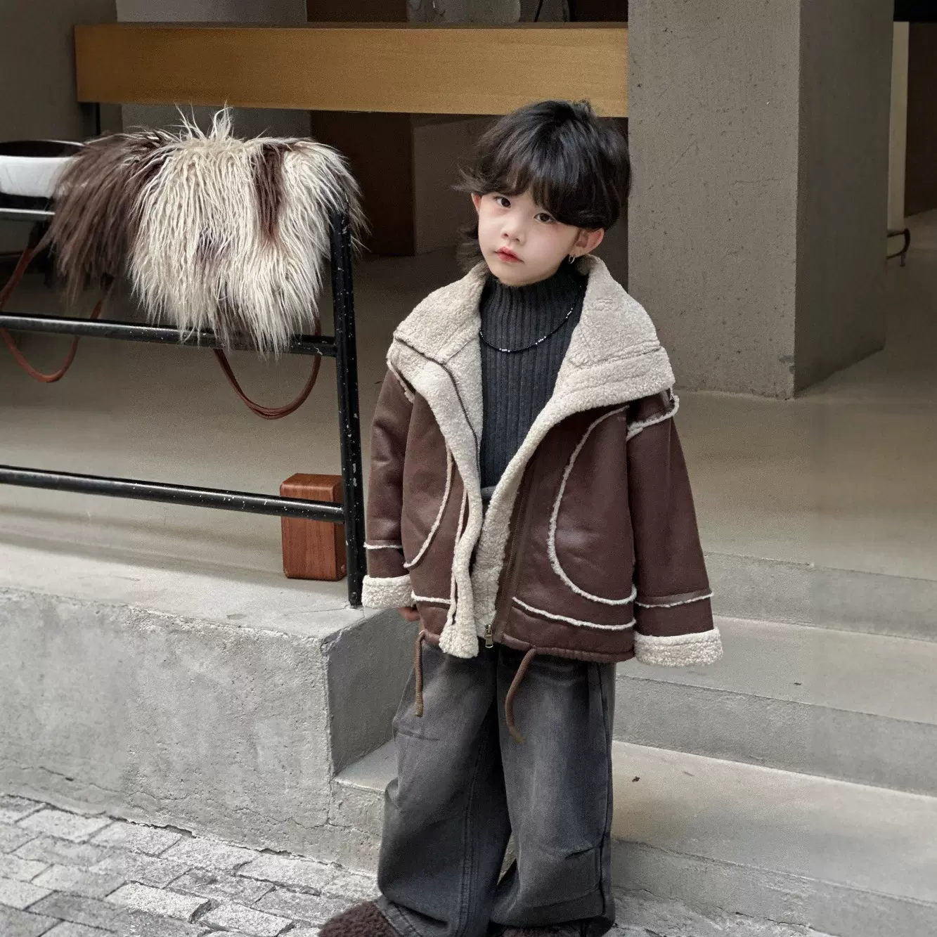 儿童皮毛一体外套2025秋冬季新款宝宝加绒加厚冬装男童洋气保暖潮