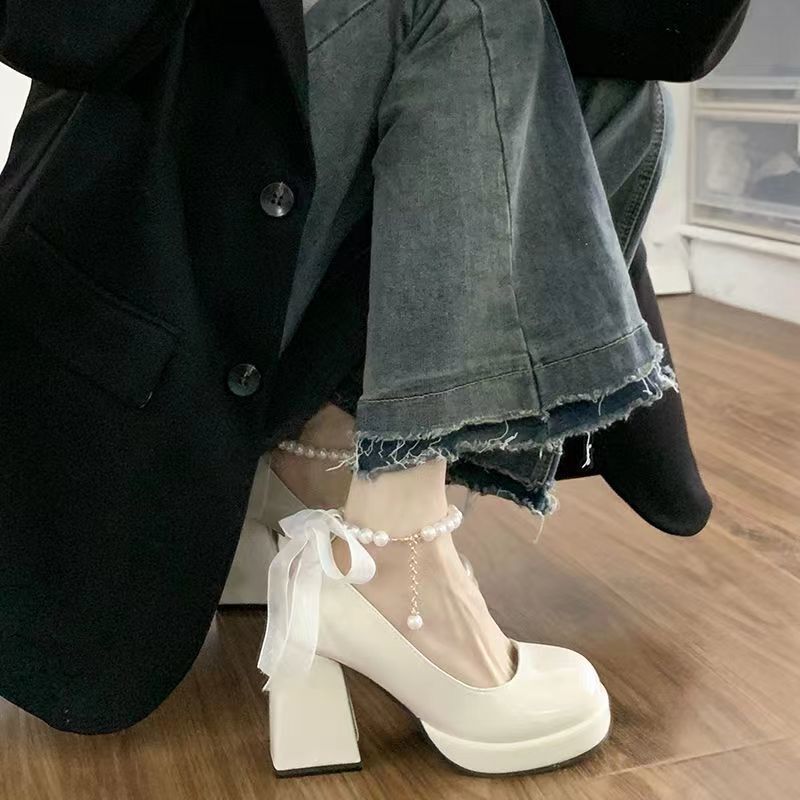 French-Style Shallow Pearl Fairy Mary Jane Shoes 2025 Spring Chunky Heel Ankle Strap High Heels French-Style Shallow Pearl Fairy Mary Jane Shoes 2025 Spring Chunky Heel Ankle Strap High Heels
