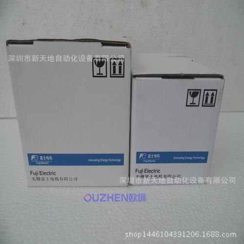 New original FUJI thermostat PXR9TEY1-8W000-C spot bargaining