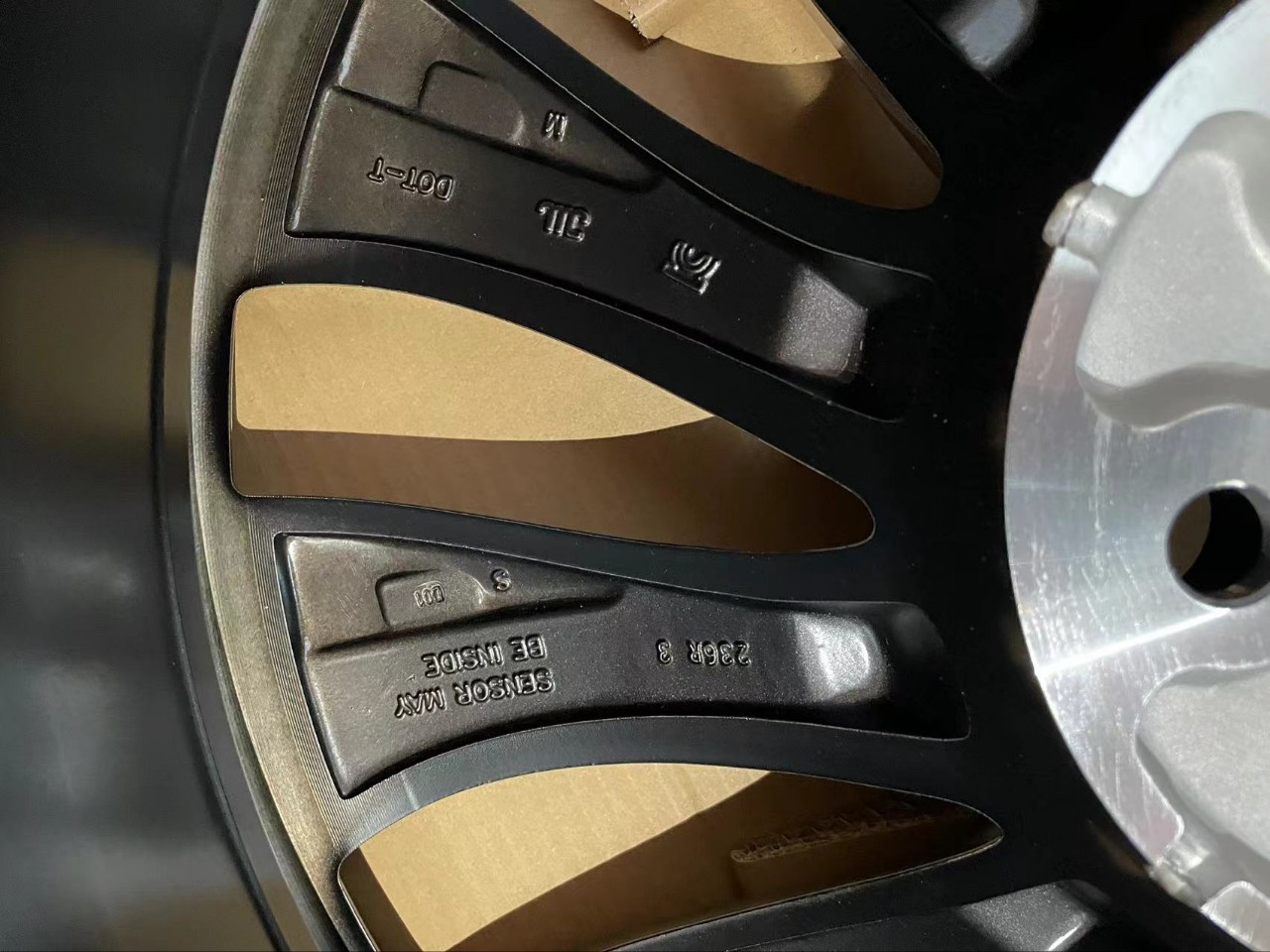 For Tesla Model Y19 inch 20 inch 21 inch wheel alloy steel ring car steel ring Tesla wheel 1