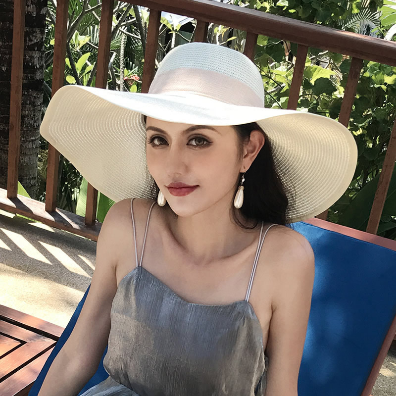 レースリボン大きなつば麦わら帽子 2025 新しい海辺のビーチ日焼け止め帽子女性の美しい日よけ帽子|undefined
