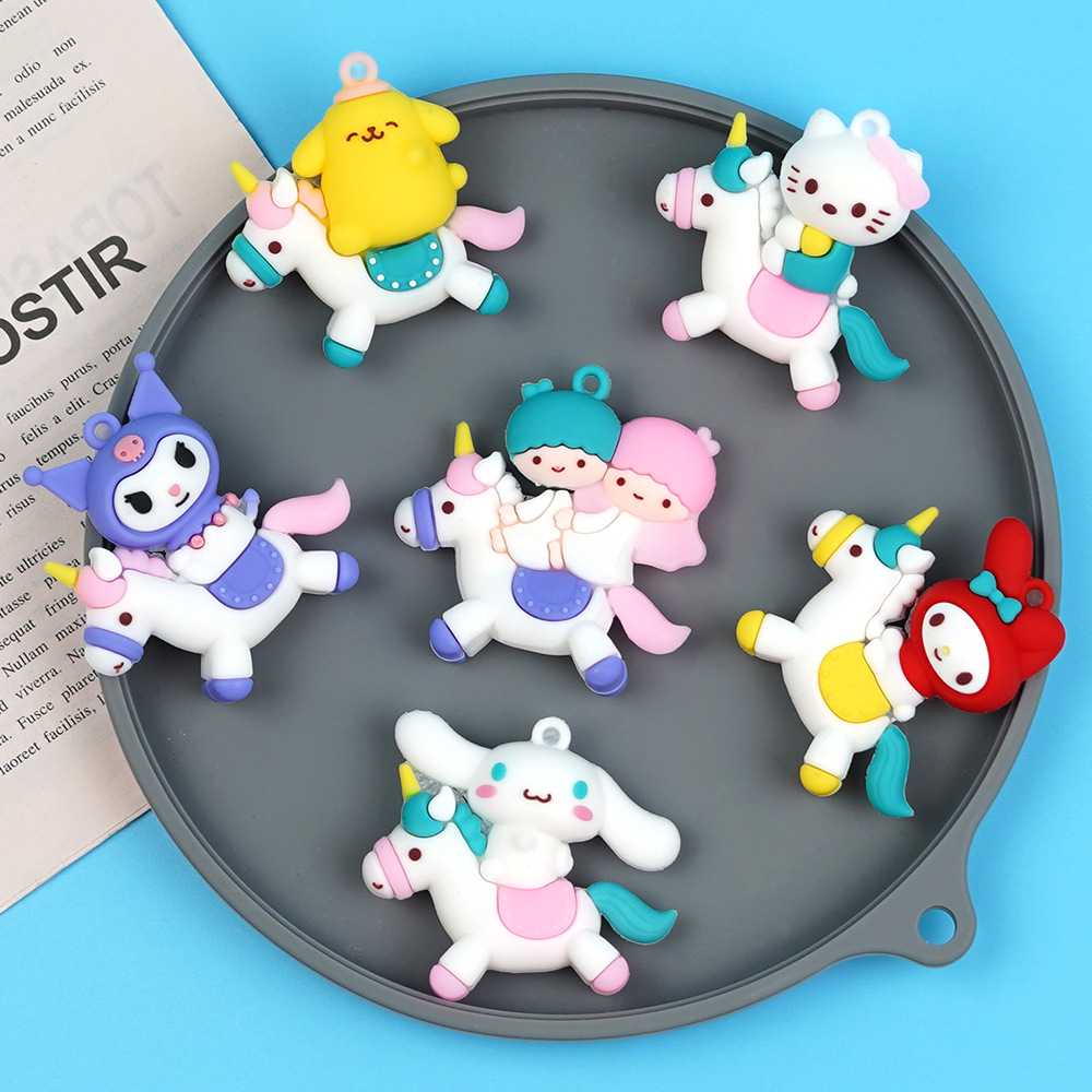 Cute Horse Riding Sanrio Keychain Doll Pendant Kuromi Sanrio Keychain Doll Glue Small Animal