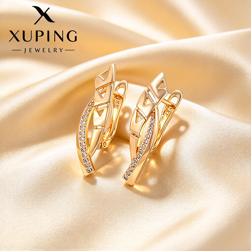 Pendientes de Aro con Zirconia de Aleación de Cobre Bañado en Oro de 18K