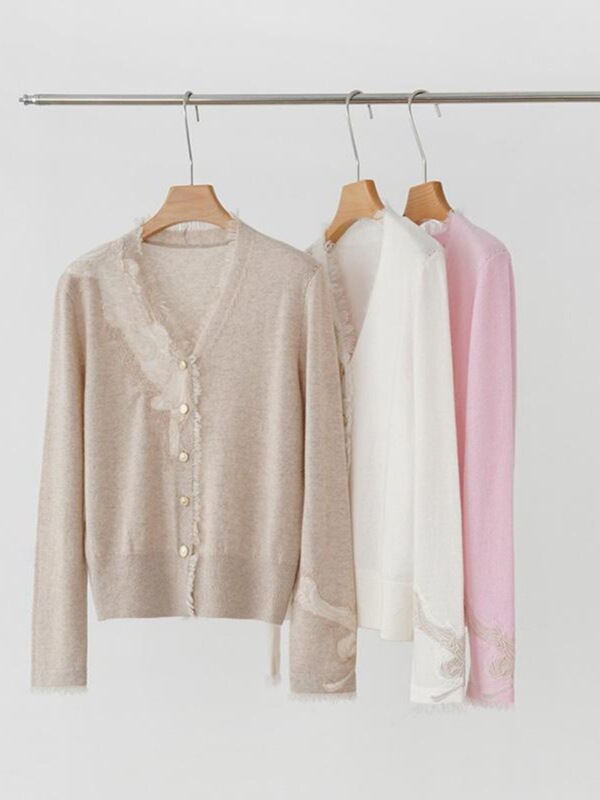 Jinzhang Clothing/ Simple and Elegant, Suitable for Everyone, Wool V-Neck Lace Embroidered Fringe-Trimmed Cardigan, New for Autumn and Winter