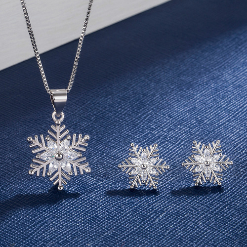 Kuaishou women's pendant clavicle chain creative sweet snowflake necklace pendant earrings earrings set gift