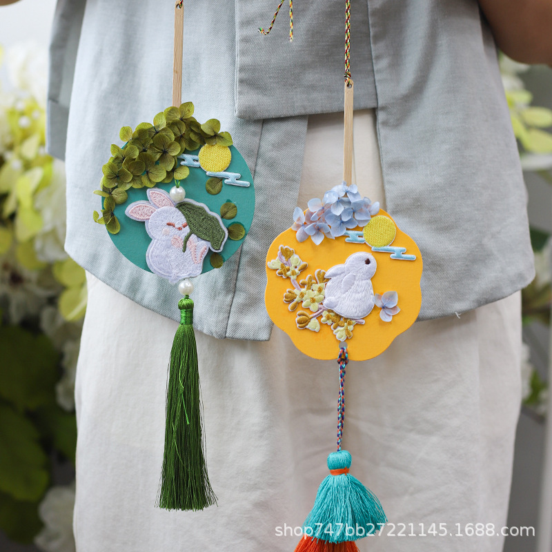 中秋玉兔纸扇香囊小挂件车载挂饰团扇装饰节日礼品气氛花艺资材