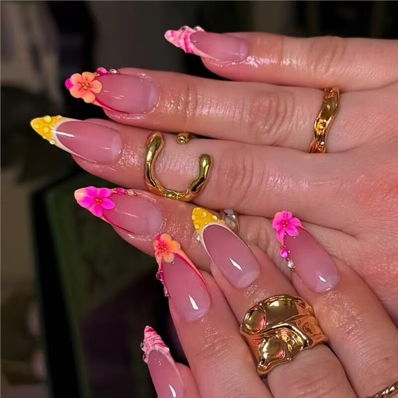 Cross-Border Hot Selling Pink Smudged Butterfly Chain Carved Design Sweet French Wearable Nail Finished Product Manufacturer Wholesale