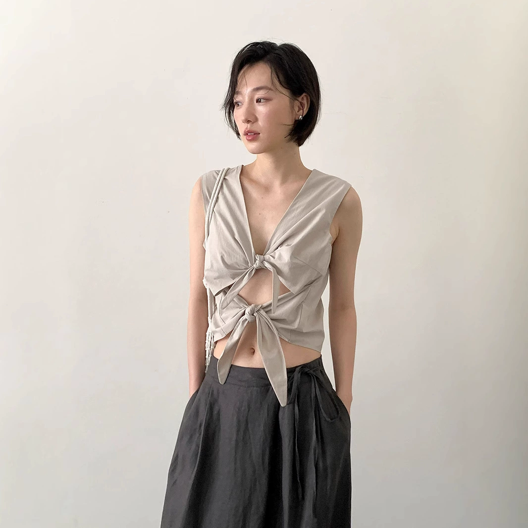 Love and Nancy Thirteen Lines 2025 Summer Korean Style Sleeveless Skin Friendly Strappy Commuting Versatile Irregular Shirt 22370
