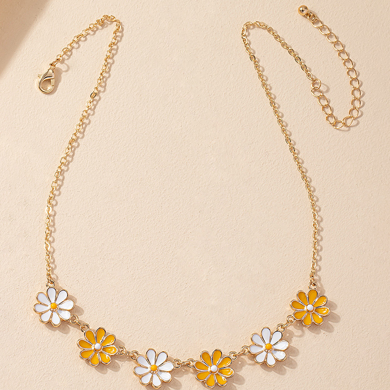 fashion daisy oil drop flower pendant necklace