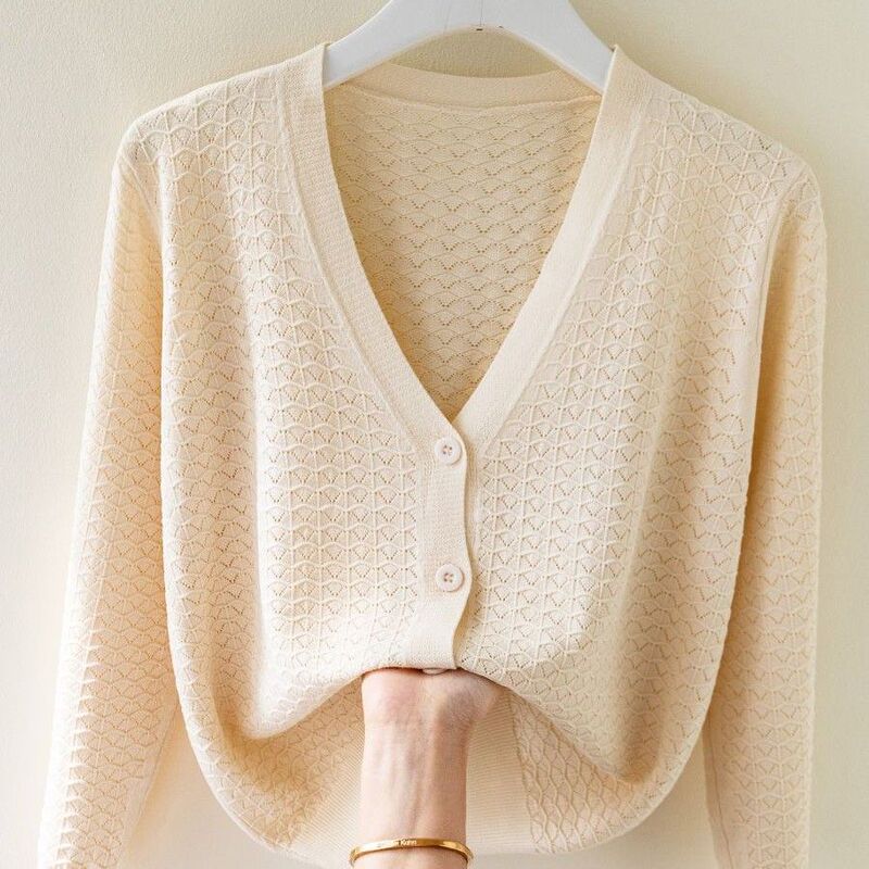 Ice Silk Knit Cardigan for Women, Loose Sun-Protective Shawl, Paired with a Skirt, Thin Hollow-Out Jacket, Women's Top Ice Silk Knit Cardigan for Women, Loose Sun-Protective Shawl, Paired with a Skirt, Thin Hollow-Out Jacket, Women's Top