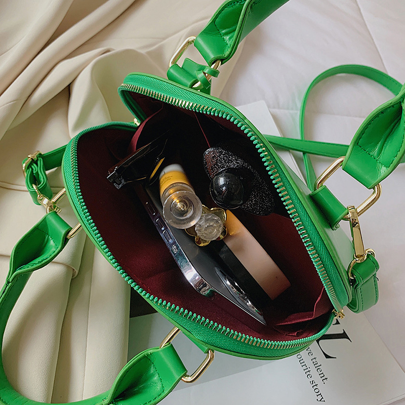 Bolso de hombro transfronterizo tendencia de moda femenina bolso de concha de color sólido al por mayor bolso de mensajero de diseño de nicho casual simple