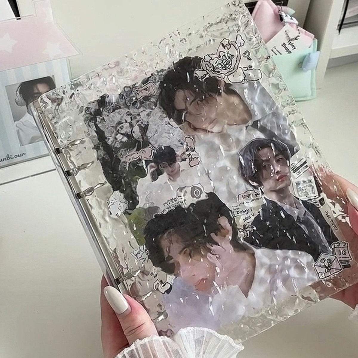 작은 빨간 승마 책 같은 크리스탈 카드 책 4 사각형 3 인치 컴팩트 앨범 작은 카드 스타 쫓는 저장 느슨한 잎 a5 앨범