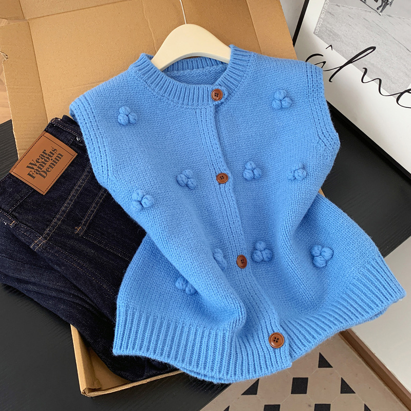 Korean-Style High-End Blue Three-Dimensional Pom-Pom Knitted Vest for Women, Autumn and Winter Fashion, Stylish Layered Sleeveless Vest Top