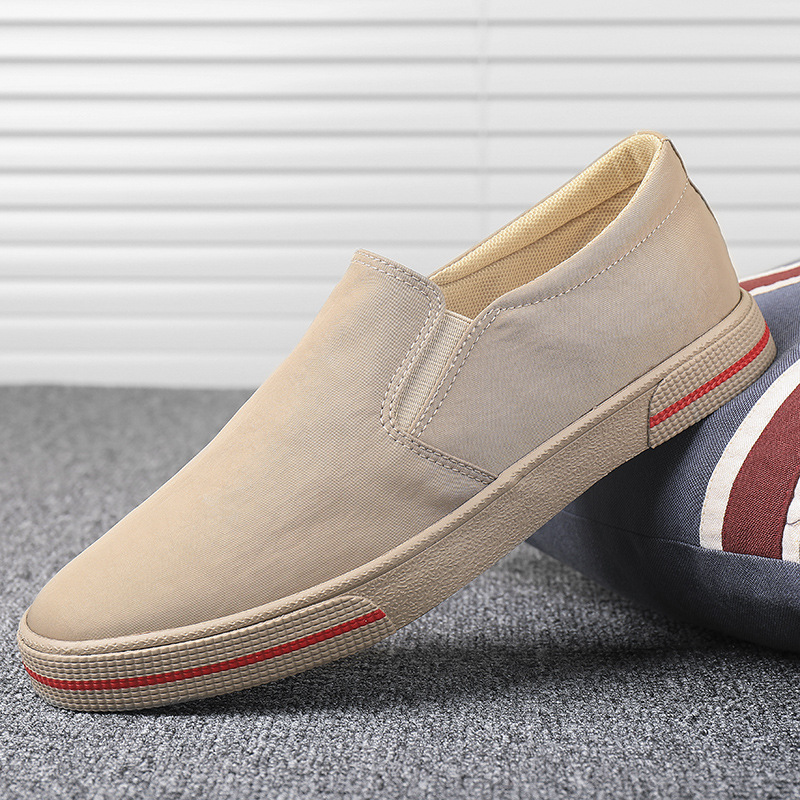 Spring Men's Shoes, New Canvas Shoes, Solid Color Casual Shoes, Breathable Slip-On Slip-On Shoes, Fashionable Flat-Soled Low-Top Sneakers