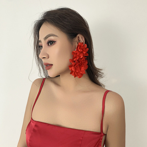 Color stitching claw chain tassel single flowers ear clip contracted long earrings female temperament Europe and the United States act the role ofing 