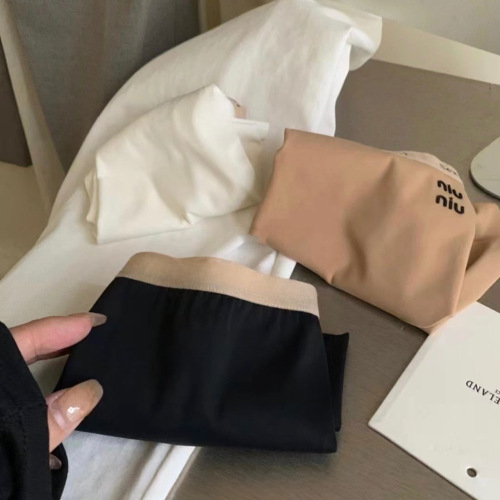 秋冬小众 简约大气舒适字母腰头撞色舒适无痕冰丝女士内裤批