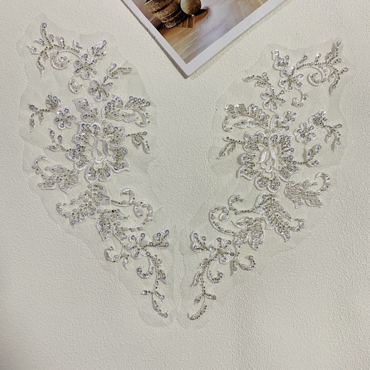 珠子绣花亮片刺绣布贴对领服装辅料手工diy衣服婚纱礼服装饰材料