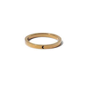 Anillo de acero inoxidable de oro de 18 quilates, diseño de nicho femenino, joyería de moda para mujeres, anillo de acero de titanio universal