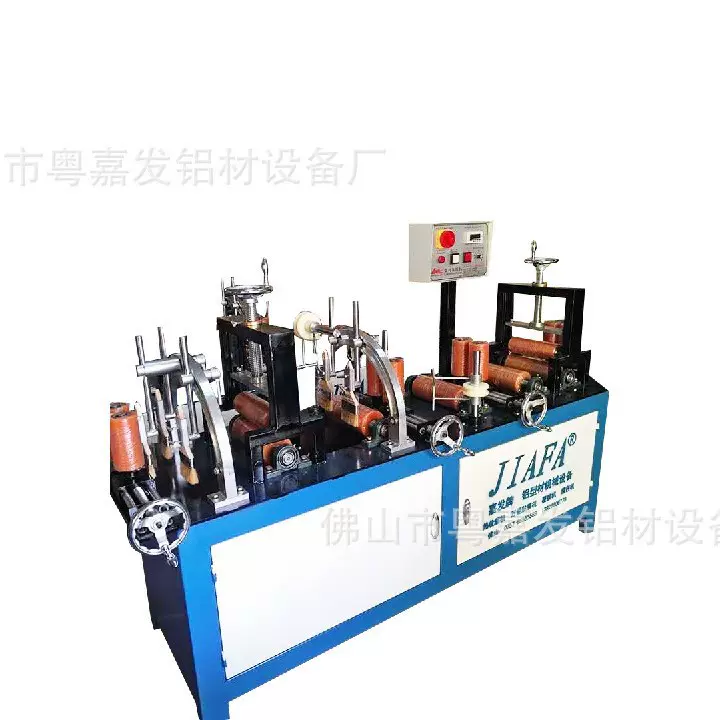 嘉发牌铝材贴膜机覆膜机型材保护膜贴膜机两个毛刷贴膜机