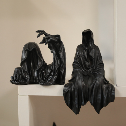 Animation Wholesale Game Peripherals Mysterious Man in Black Sitting pose of the Ringwraith King Dark series bagged figure model