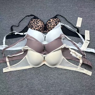 �W��ŮʿС���@��۔n�����Ը���ĸ¶���������ց��R�d���uͨ���l