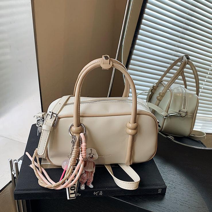 Colores contrastantes de tendencia universal bolso de bolos de mano mujer 2025 nuevo estilo de alto nivel de moda casual mochila de hombro