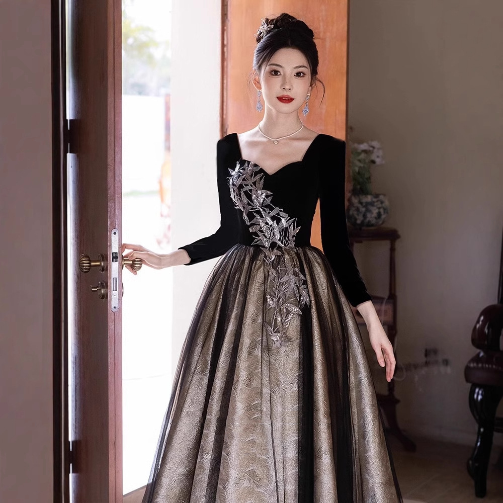 French-Style Evening Dress 2026 New Model Long-Sleeve Black Hostess Dress Niche High-End Feel Annual Meeting Performance