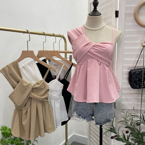 Real shot of asymmetrical design, one-shoulder slanted shoulder strap, irregular vest, sleeveless top wholesale 8937