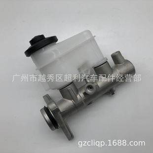 Applicable 47201-12800 47201-12700 47201-02010 AE100 AE101 brake master cylinder