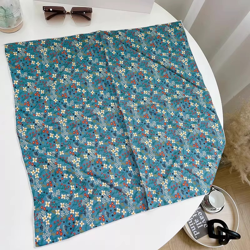 투톤 플로럴 블루 스카프