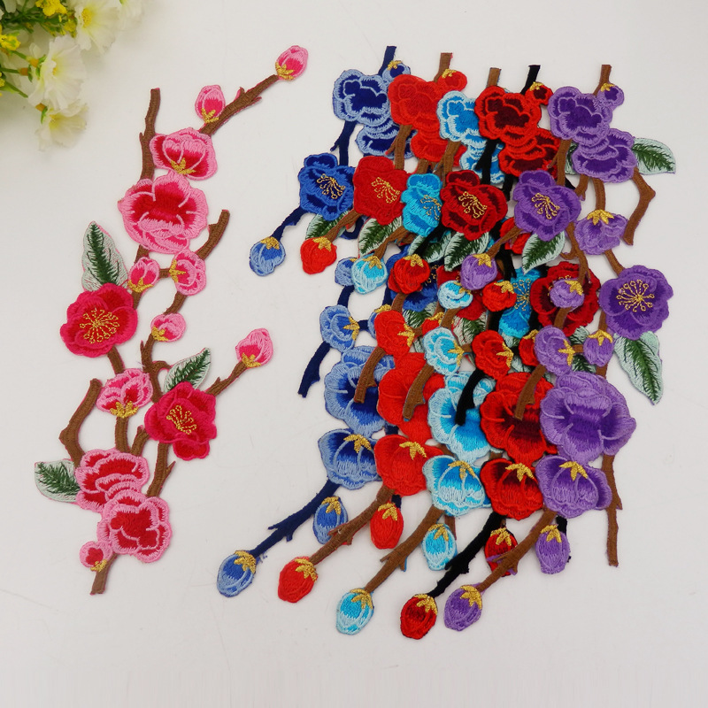 新品刺绣布贴 桃花梅花演出装饰贴补丁贴衣服 热销背胶 3886#烫花