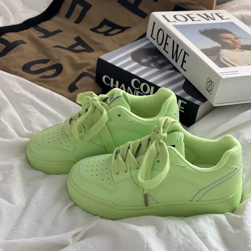 Кроссовки женский 2024 новый кампус нишевый хлеб с толстым дном маленькие белые туфли увеличены желтые летние спортивные повседневные туфли женский