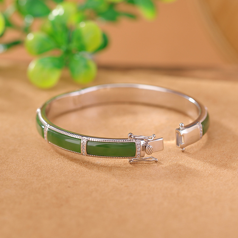 Vòng tay bạc S925 đính ngọc bích Hetian phong cách cổ điển thanh lịch — Có thể mở bên (thích hợp cho miệng vòng 54-58)