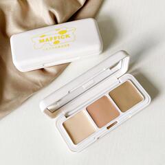 MAFFICK three-color square cheese concealer to cover spots, acne marks, dark circles, and tear troughs