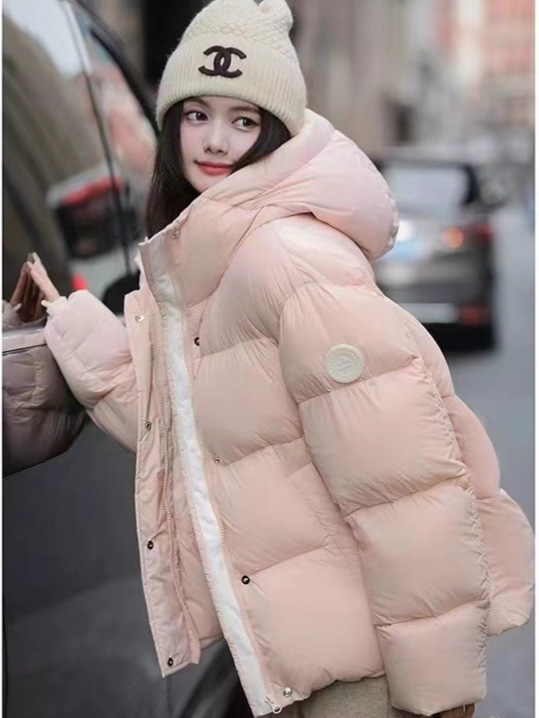 羽绒服女高级感长短款2025时尚连帽加厚设计感袖标保暖情侣面包服|undefined