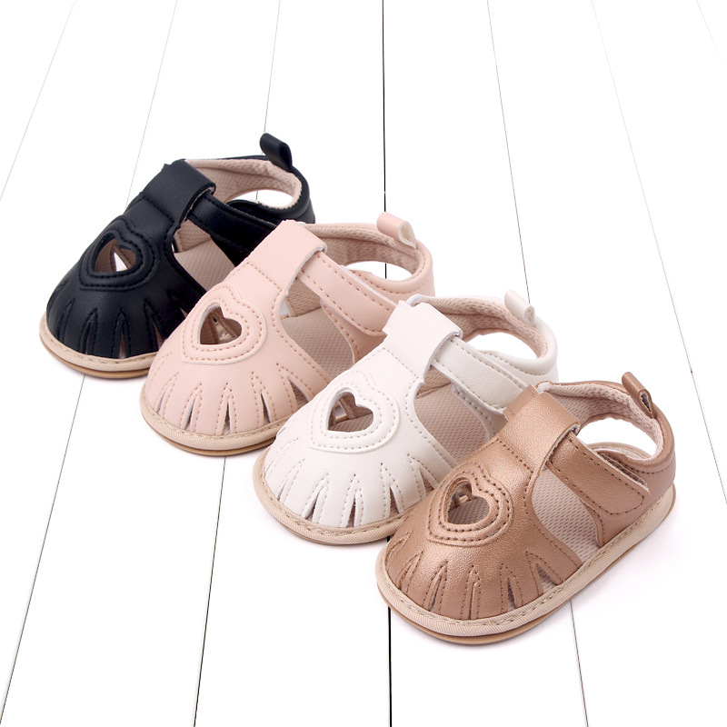 Summer 0-1 year old baby toddler shoes love hollow baby sandals toddler shoes a generation of BH2277