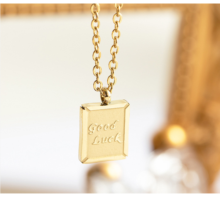 Good Luck Square Retro French Gold Titanium Steel Clavicle Chain Necklace display picture 5