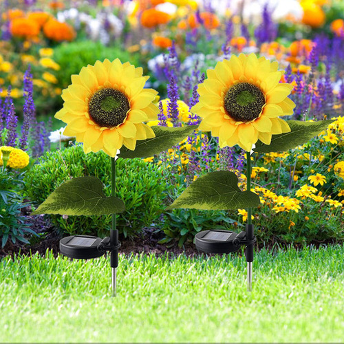 Solar lawn lamp, outdoor sunflower lamp, solar simulation flower lamp, outdoor courtyard landscape lamp, lawn lamp