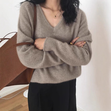 新款秋冬纯羊毛衫女V领长袖软糯毛衣韩版宽松针织纯色打底衫
